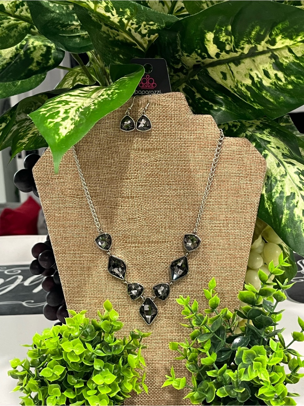 paparazzi smoked gray Black Faceted Crystal Bib Necklace with Matching Earrings
